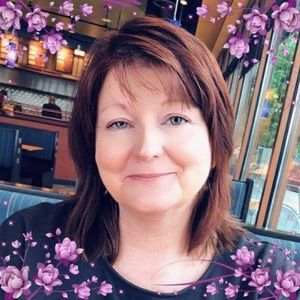 Meet your Posher, Deanna